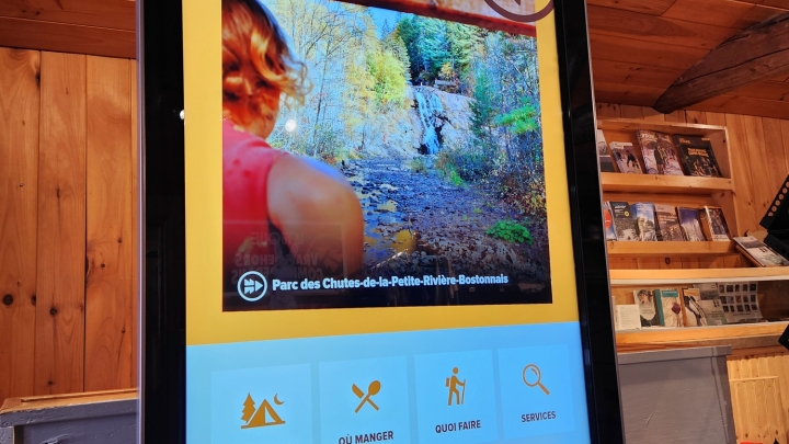Nouvelles bornes numériques touristiques