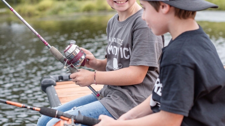 Cet été, on pêche au lac Saint-Louis pour gagner des prix!