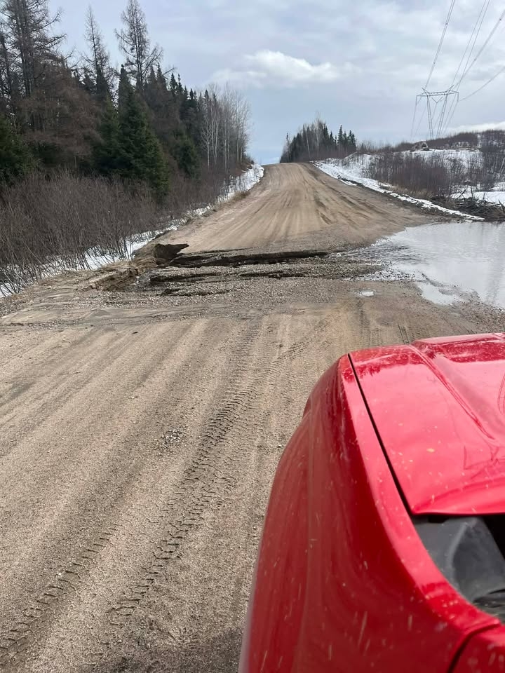 Routes forestières en dégel : Soyez prudents!