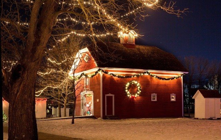 On défie la morosité en décorant notre maison pour les Fêtes!