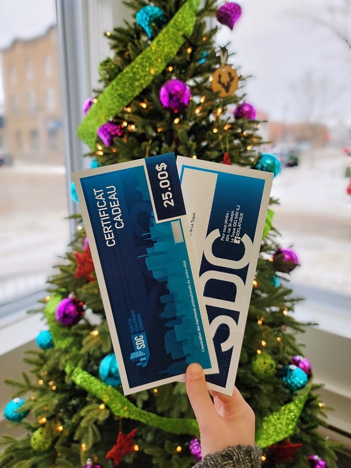 CHÈQUES-CADEAUX TOURISTIQUES : 13 000 $ INJECTÉS PAR LES PARTENAIRES DE S'OFFRIR LA TUQUE DANS L'ÉCONOMIE LOCALE