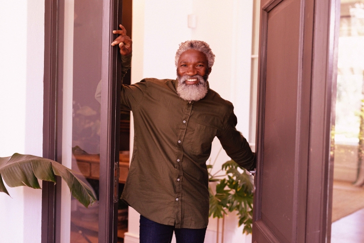 Attention aux fraudeurs qui ciblent les aînés