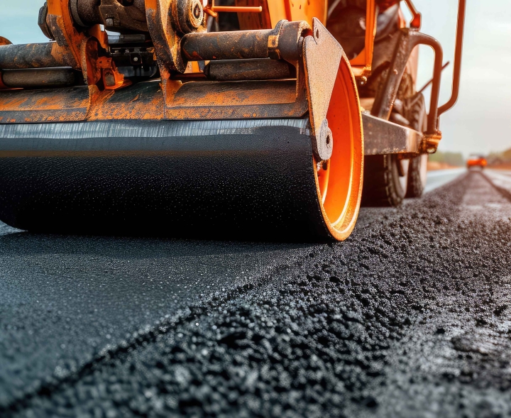 Pavage chemins ruraux, rues urbaines et piste cyclable