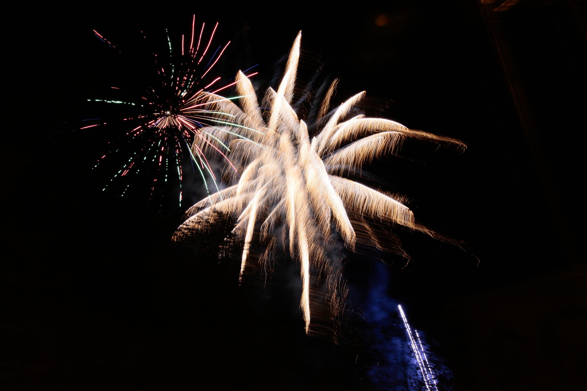 feu dartifice pour la fete du canada